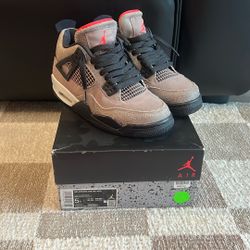 Air Jordan 4 Retro Taupe Haze Size 5Y
