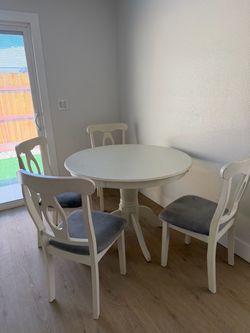 Dinning table set