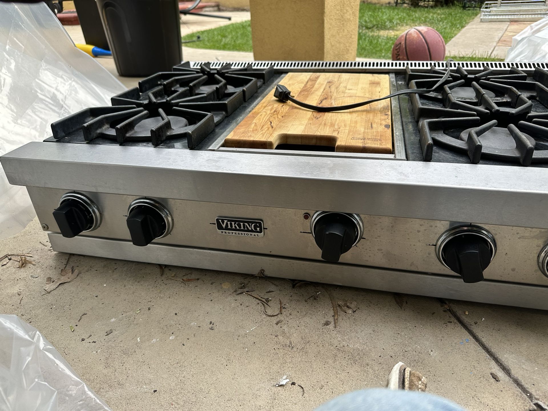 Viking appliance 48” Cooktop