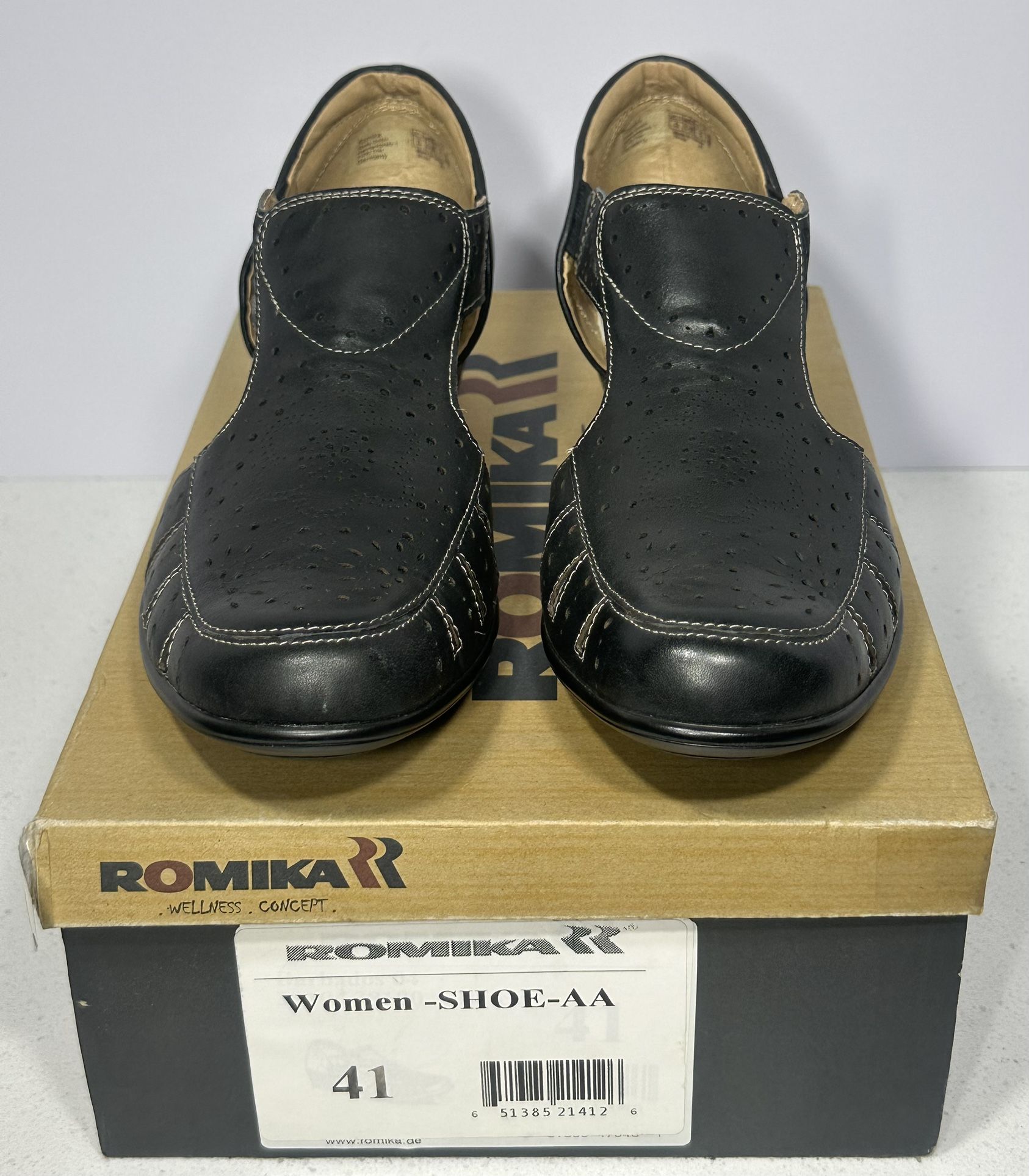Romika Black Leather Sandals
