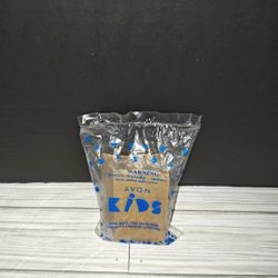 Avon Kids Vintage Mini Race Car Launcher Bat Blade Car Collectible Toy Keychain 