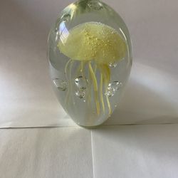 Vintage Hand-Blown Art Glass Jellyfish Paperweight – Ocean Sea Life Design