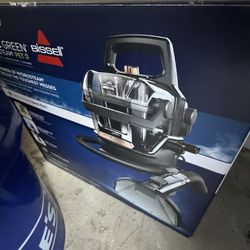 Bissell Carpet Steamer + Shop vacuum 