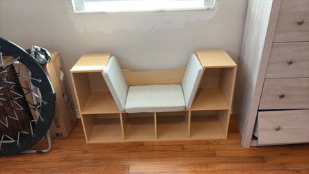 Kids Reading Nook Bench with Storage Cubbies