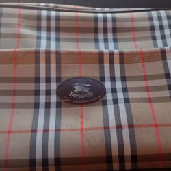 BURBERRY CARRYON BAG 