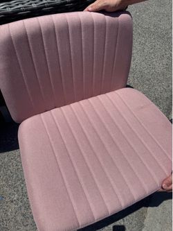 Pink Swivel Desk Chair