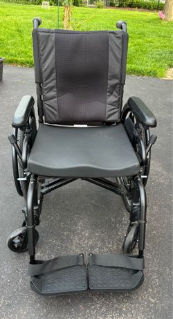 NEW! Ki Mobility Catalyst 5Vx Manual WHEELCHAIR Ultra Lightweight