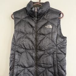 North face puffer vest