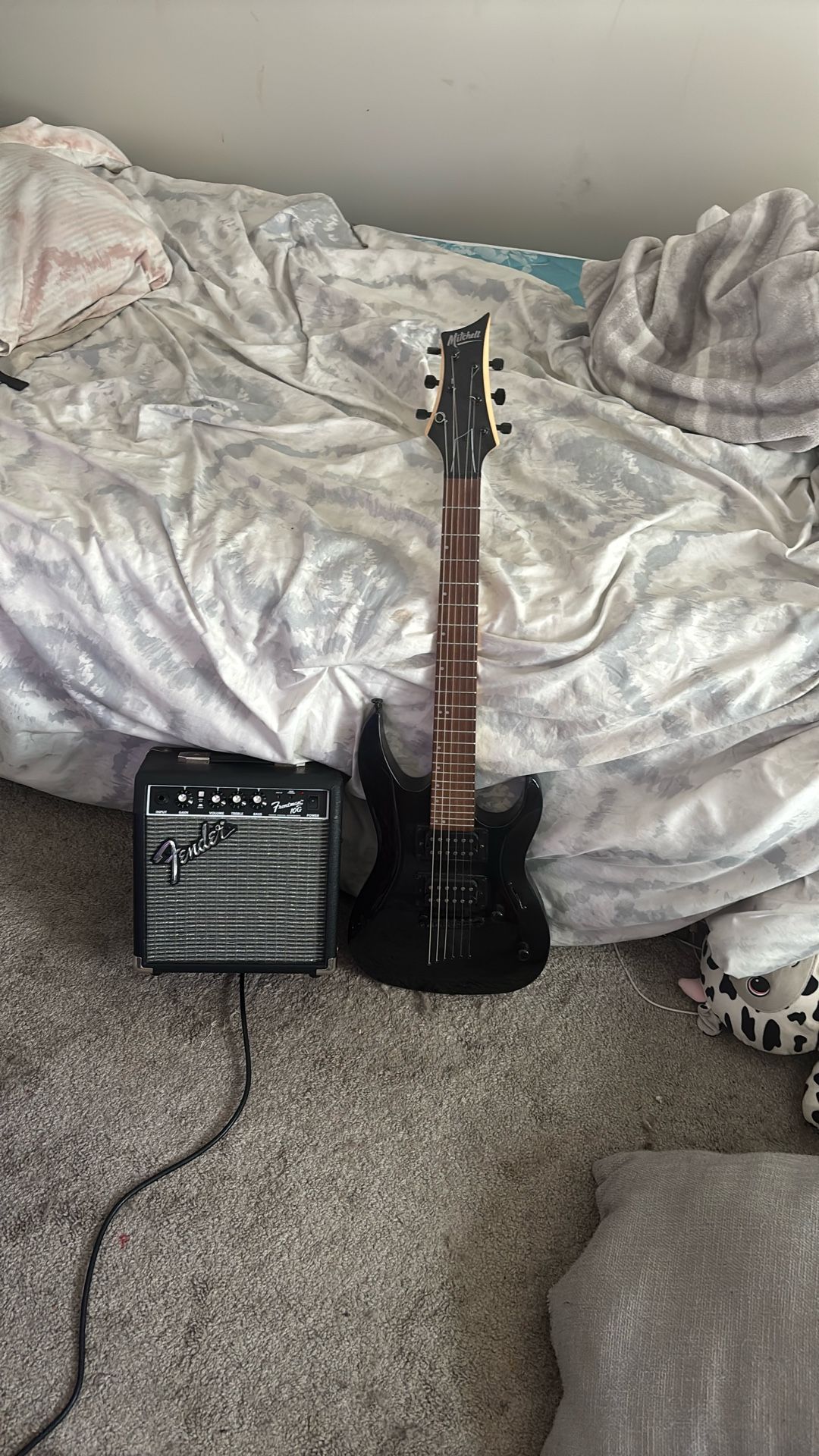Mitchell ELECTRIC GUITAR With Amp