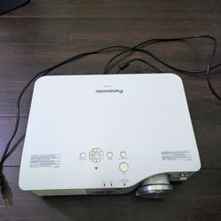 Panasonic PR-AX200U projector 