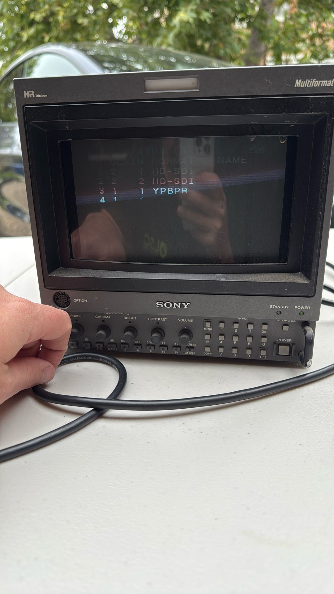 Sony BVM-D9H5U 9” Trinitron CRT Broadcast Monitor – Working – Retro Gaming Ready
