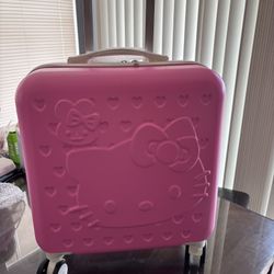 Hello Kitty Travel Luggage 