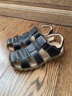 Boys Sandals Size 2