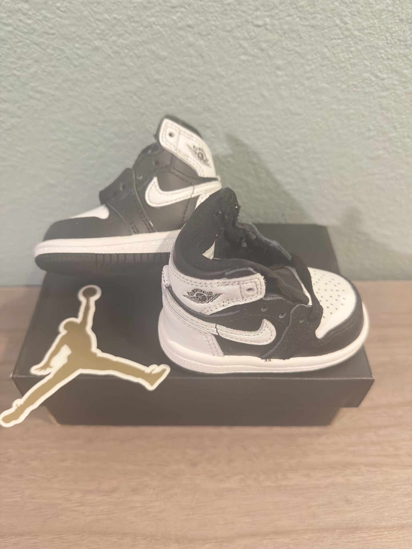 2c Jordan 1s