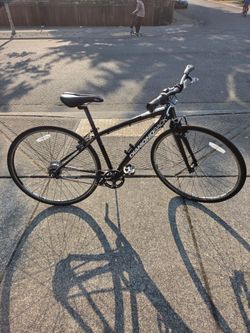 Bike Diamond Back 8, 28", Speed 8, Aluminum Frame, Very Good Condition