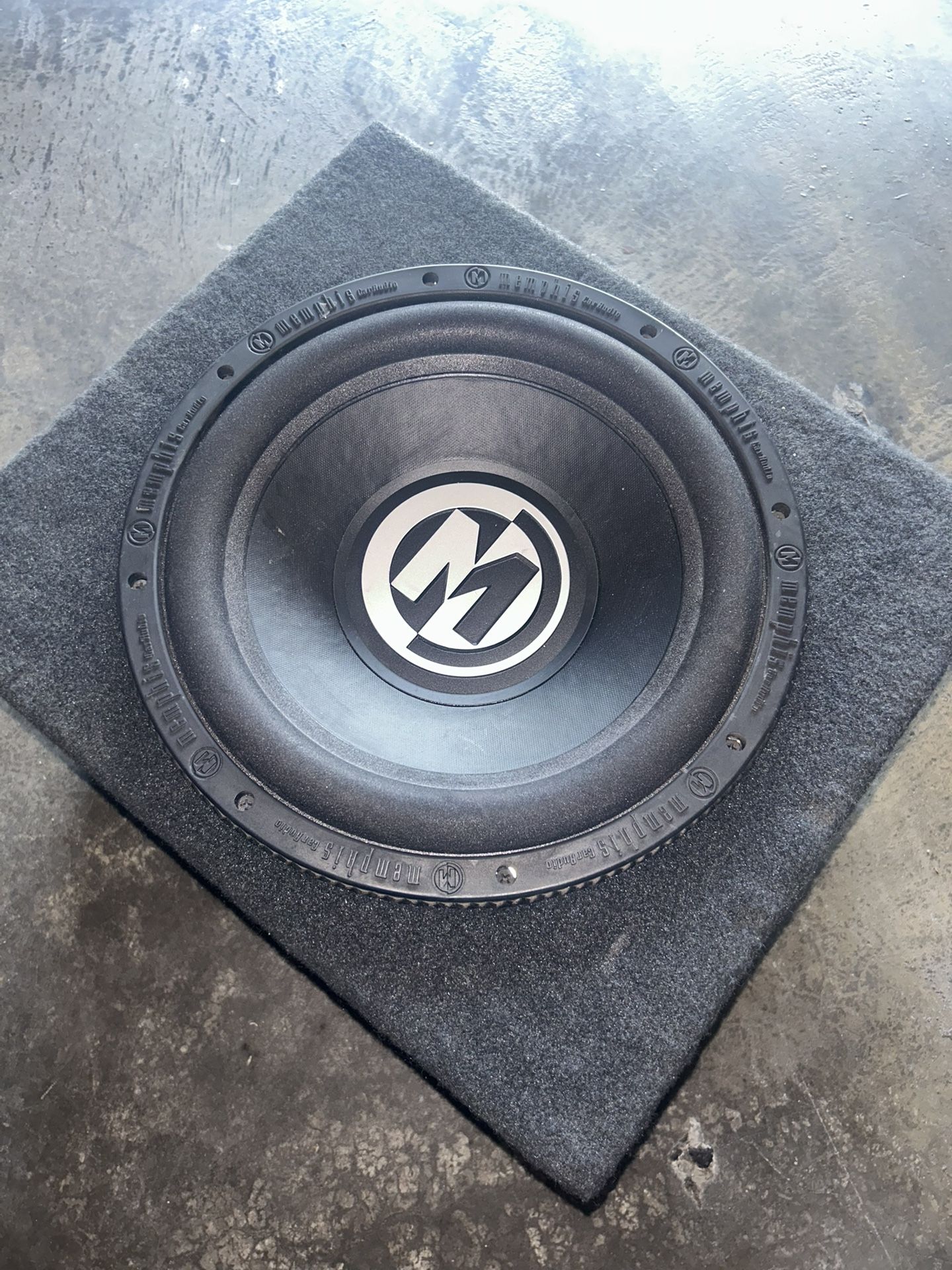 Manphis Subwoofer And Amp