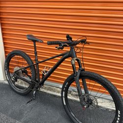 Giant Fathom 29 1 Hardtail Mountain Bike