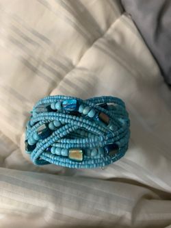 Gorgeous turquoise bracelet with beads adjustable