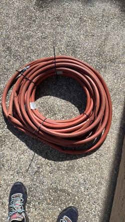 60 Feet long heavy duty water hose great condition