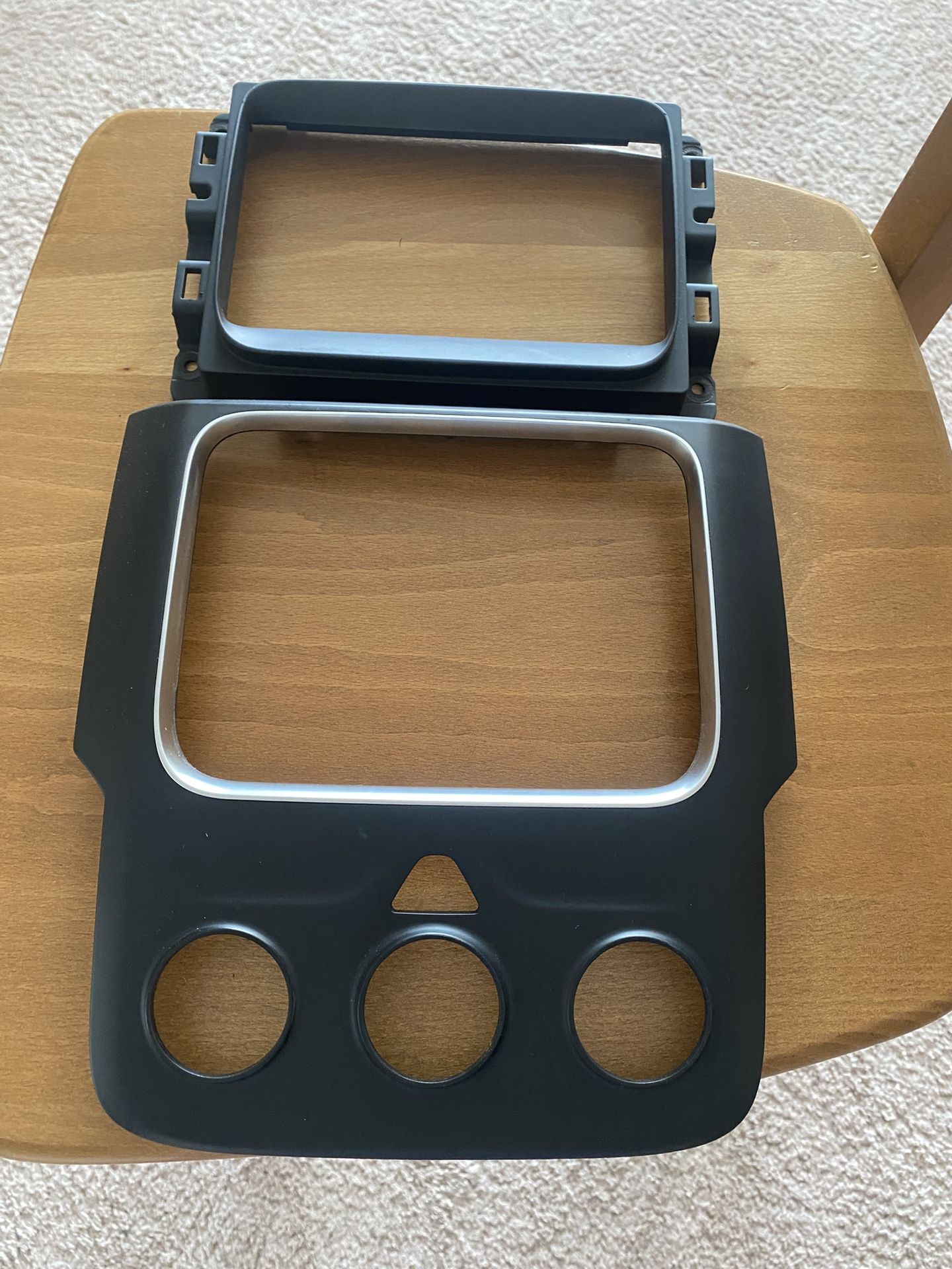 Front Dash Radio And Kit For 2013 RaM 1500