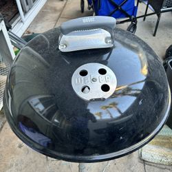 Weber 22inch Kettle Grill With Charcoal Chimney In 