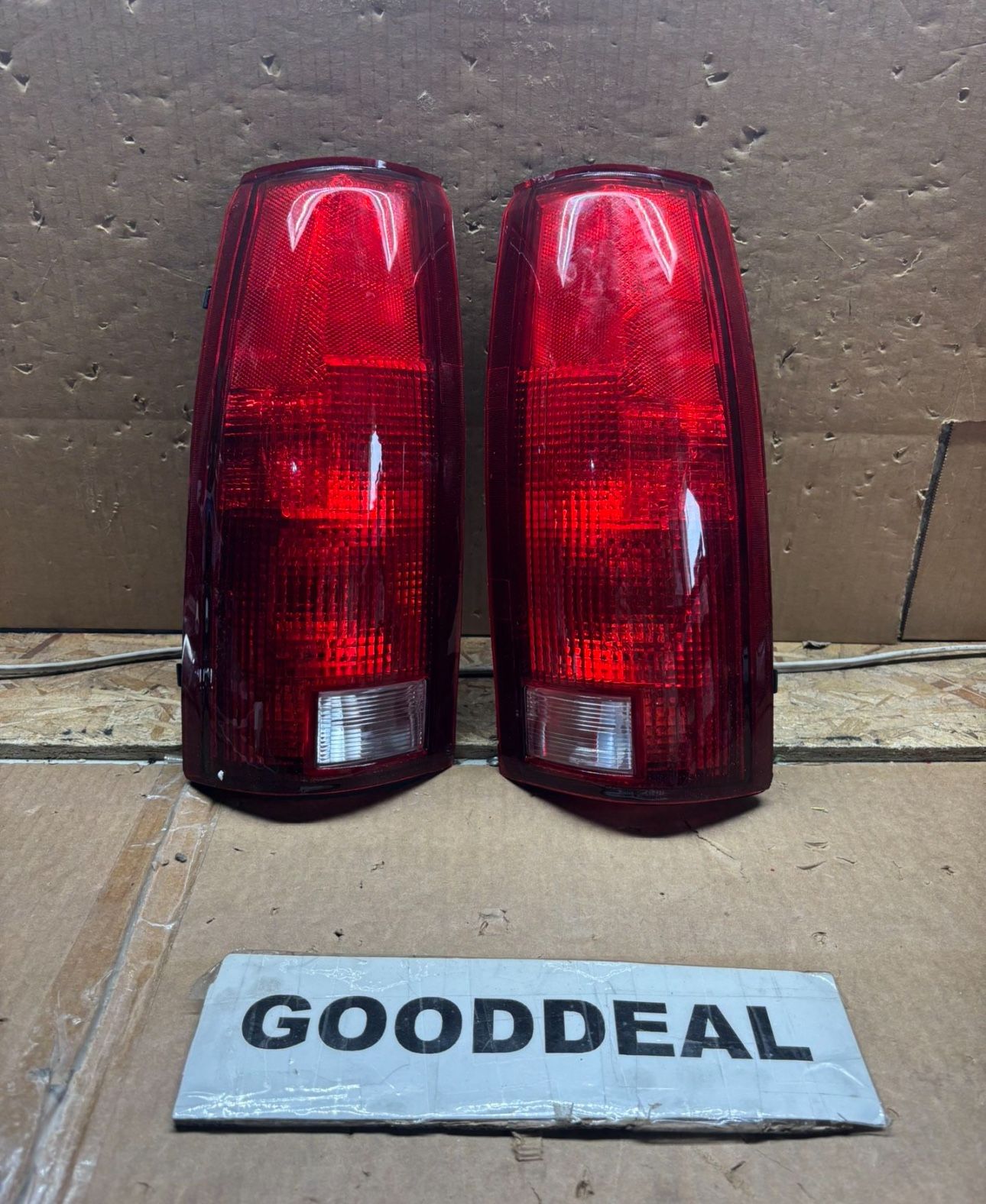 #OT143 Fit 88-00 GMC C1500 C2500 Suburban Silverado Tahoe K3500 TailLight Lamp Lights