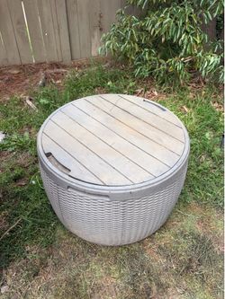 Hose/storage holder outdoors