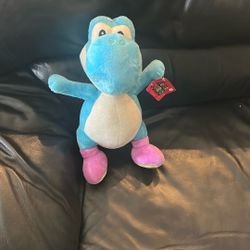 Large Nintendo Super Mario - Yoshi 13" Blue Soft Plush NWT