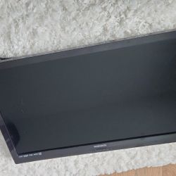 LCD TV Magnavox 32"