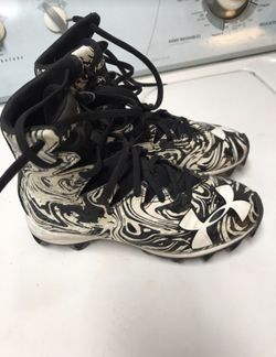 Football cleats