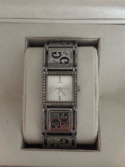 Guess women’s Watch