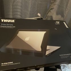 Thule Mac Book Air Case