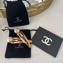 Designer hair clips with velvet pouch and card