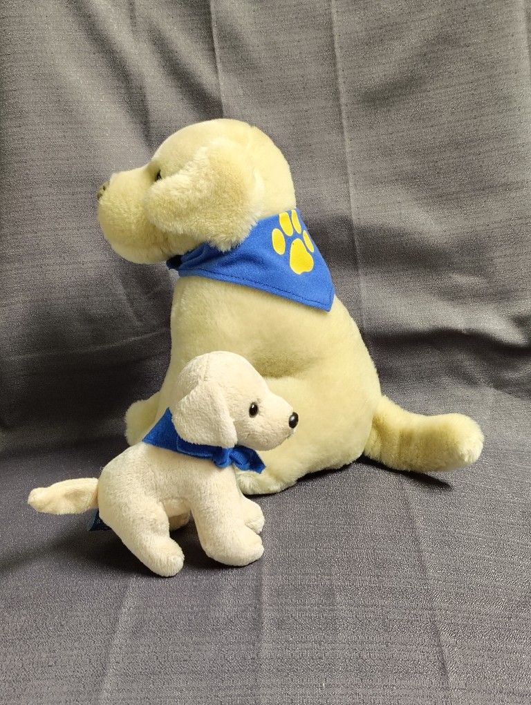 Plush Bayer K9 Advantix Mascot Labrador Retriever Lot Of 2 Pretty Condition