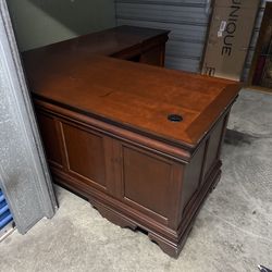 L shaped office table