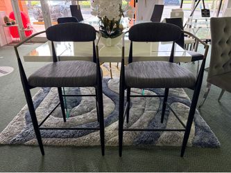 GREY, BLACK & GOLD barstools FOR SALE!!! 🩶👍🏻