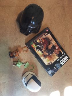 Used Star Wars Stuffs Valentines Cards Keychain Piggy Bank Pin Wall Stickers Light Up