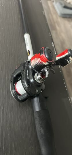Diawa T3 Ballistic Baitcaster Reel on Lew’s Custom Speed Stick Rod