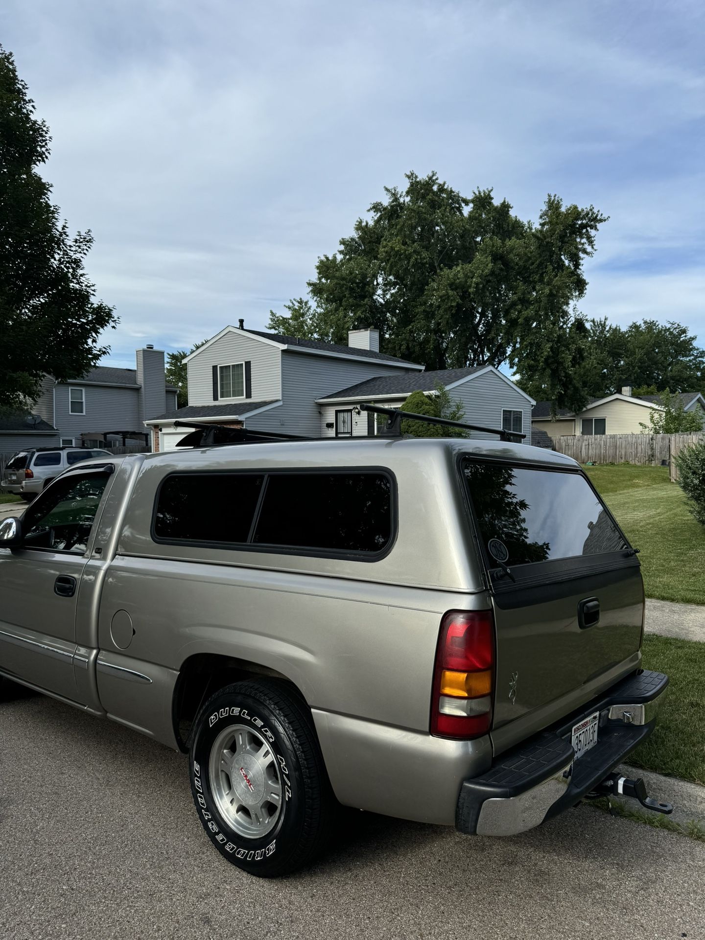 6.5ft Camper Chevy/gmc