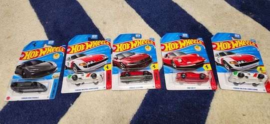 Hot Wheels Ferrari 5-Car Lot New in Package
