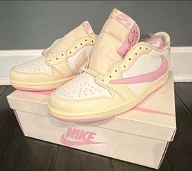 Travis scott jordan 1 low size 11.5