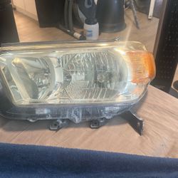 Headlights For Toyota Four Runner  5 th Generation 
