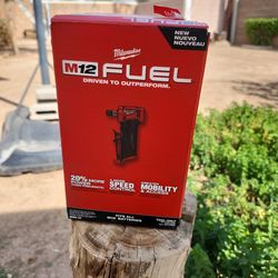 Milwaukee 1/4 angle grinder Only Tool M12 New