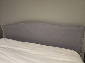 King bedframe
