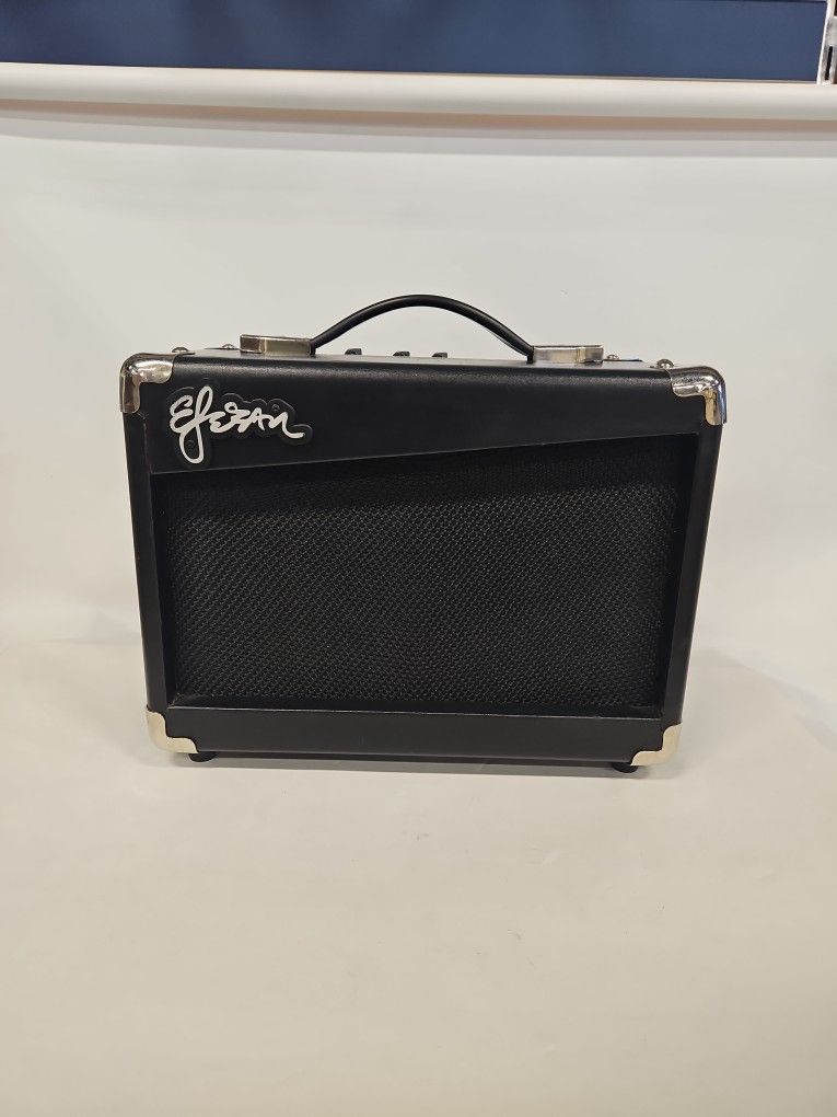 Esteban G-10 Portable Practice Guitar Amplifier 12 Watt 816289-2