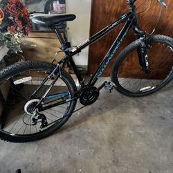 Diamondback Sorrento 27.5 Mountain Bike