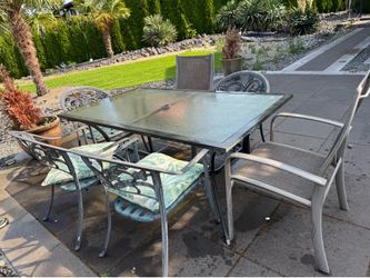 Patio table and 6 chairs