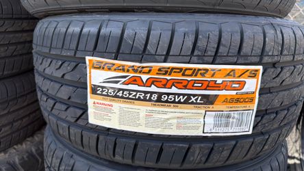 Arroyo Grand Sport A/S 225/45ZR18 95W XL Tire