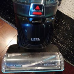 BISSELL HEPA MULTI CLEAN VACUUM