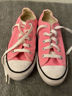 Girls Chucks